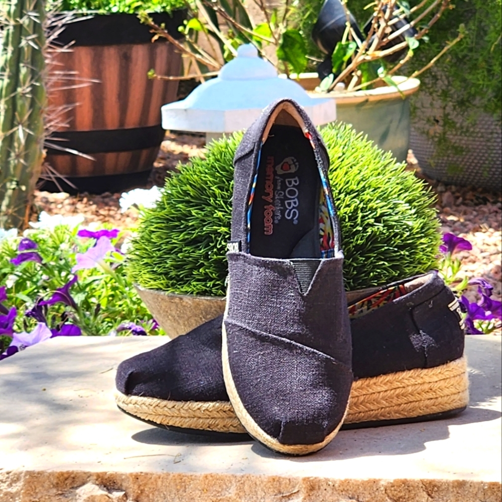 Women's Bob's Espadrille style shoes.